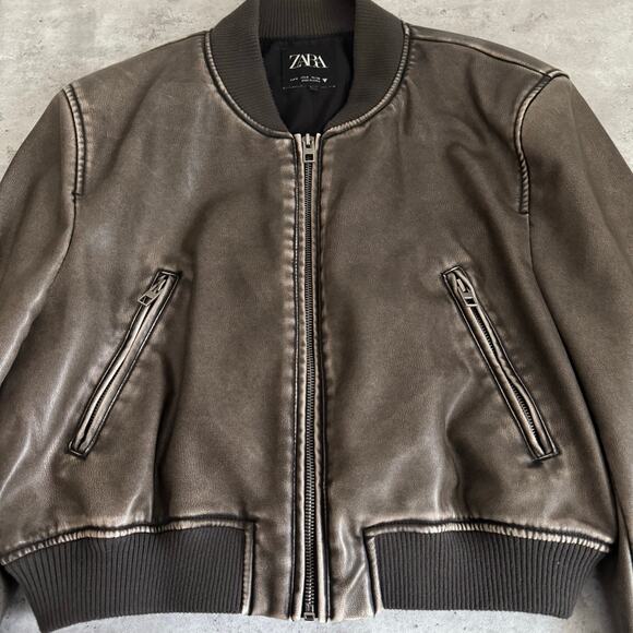 Zara cropped faux leather bomber jacket in distressed brown womens size medium - Picture 6 of 8